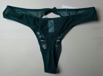 穿上很性感喔，质感很好的，包装可以，值得购买