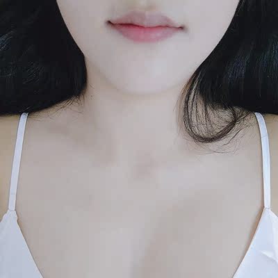 包装就感觉很精致，内衣很柔软，穿上感觉很舒服。