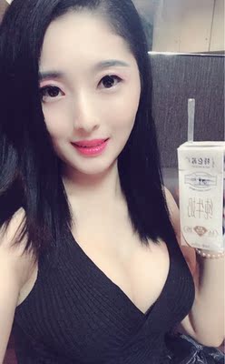 买了一件黑色很美，性感，又买了件白色为了明年夏天囤货，觉得超值