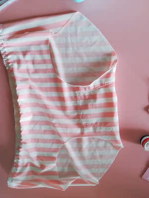 _(´ཀ`」 ∠)__ 打折买的,手感好的没话说,又不算贵,这个款还是无痕的,颜色也正,舍不得用 _(´ཀ`」 ∠)__ 打折买的,手感好的没话说,又不算贵,这个款还是无痕的,颜色也正,舍不得用