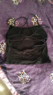 背心搭配衣服穿很好看。老顾客了。 背心搭配衣服穿很好看。老顾客了。