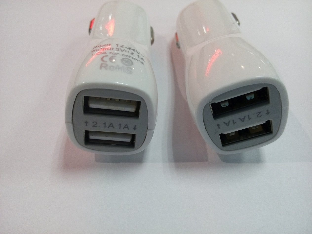 厂家促销一个也批发车充usb双头插头手机充电转接头车用usb转接头