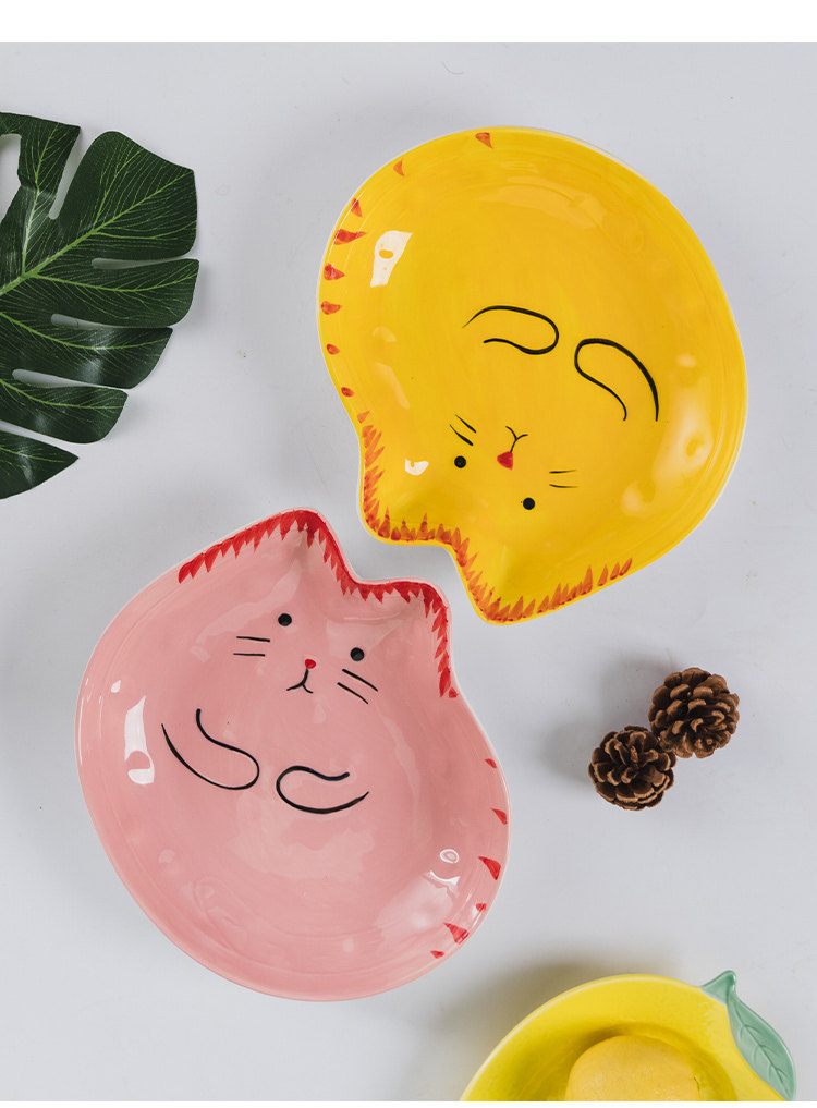创意早餐卡通造型盘子好看的可爱小菜盘碟子儿童家用水果陶瓷摆盘