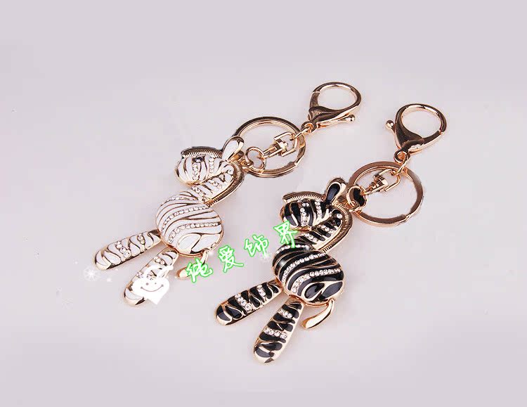 Брелок Pure love ornament B004 Брелок Pure love ornament B004