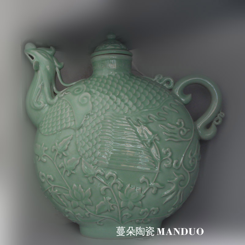 Jingdezhen pea green porcelain big flat pot crested porcelain pot of large flat display porcelain tea pot