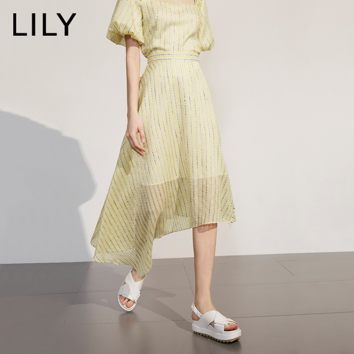 LILY2020夏新款女装半透视条纹提花不对称A字半身裙120250C6114,降价幅度41.7%