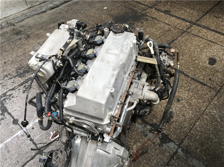 适用x6陆风x8三菱4g69君阁4g63东风风行cm7欧蓝德4g64发动机总成