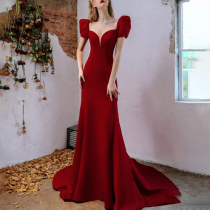 The red toast 2021 bride's cascade fish tail thin banquet temperament V-collar evening dress summer drag tail