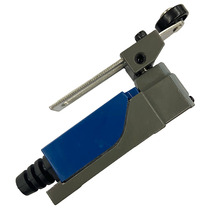 Original Zhangzhou three-way stroke switch AZ8108 SUNS three-real limit switch AZ8108 5A 250V