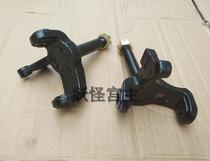 ATV four-wheel motocross motorcycle accessories big bull Kawasaki ATV front drum brake sheep horn steering knuckle body fixed