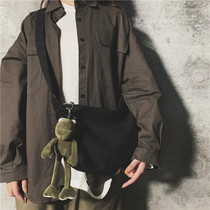 ins sails buns bag class inclined satchel men student Korean version trendy tide signs day department casual 100 lap single shoulder bag woman