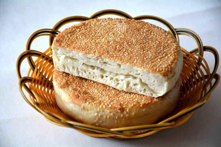 特产登封河南烧饼土炉大饼单面焦盖芝麻传统手工饼馍地方特产小吃