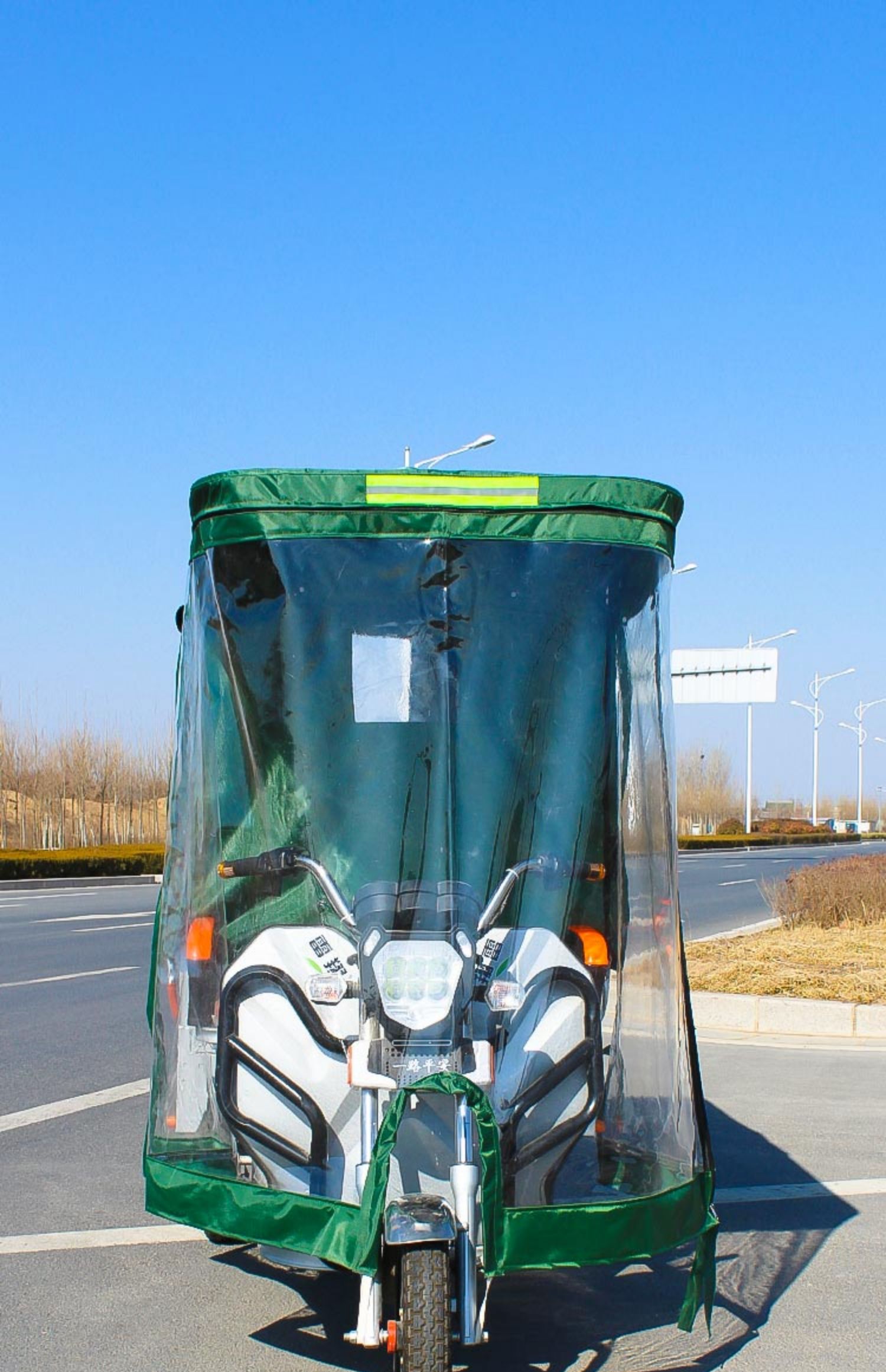 电动三轮车车篷加厚帆布全封闭摩托遮雨蓬遮阳电动三轮车雨棚
