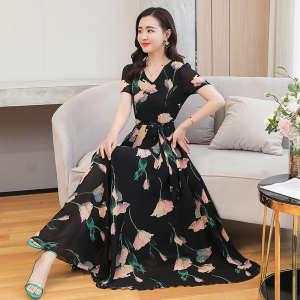 New long style V-neck swing chiffon dress in summer 2020