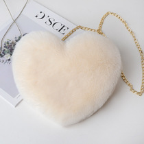 2021 New Christmas chain fluffy love heart-shaped small bag female diagonally across the paradise heart shape jk with cute bag