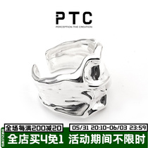 PTC small crowdsided pleated textured texture dark black lukewarm wind S925 pure silver opening to regulate male and female rings