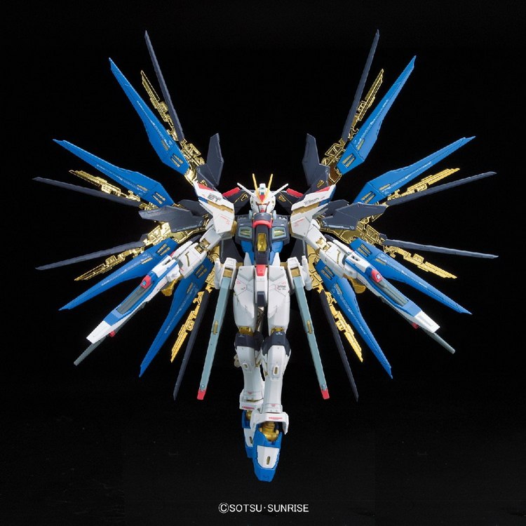 万代1/144 rg 14 拼好成品强袭自由高达机械器人模型玩具