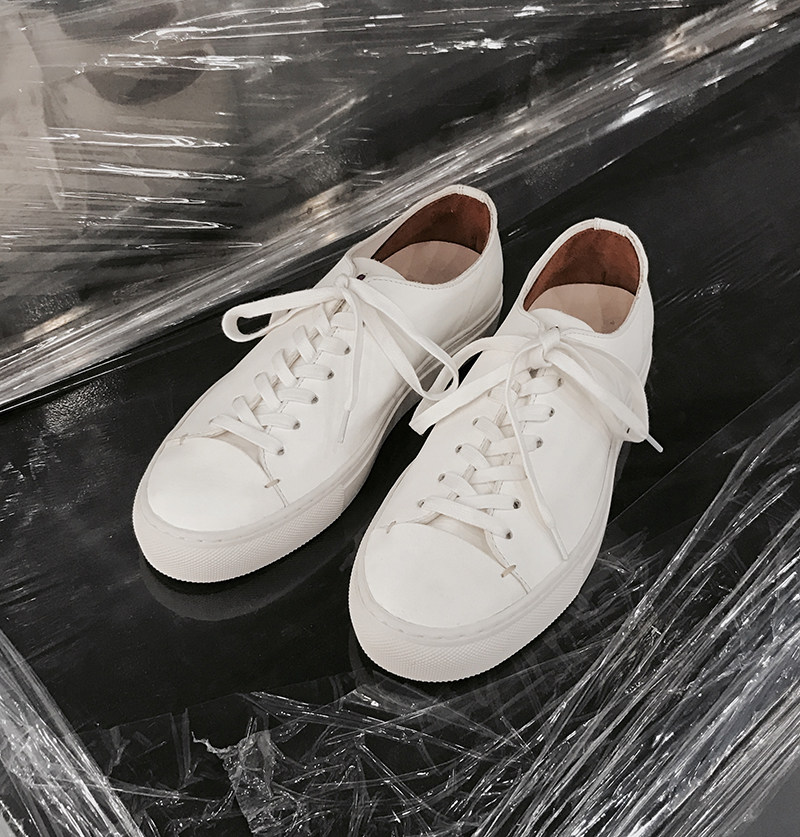 plank网络商店 暗中观察 手工制作 眼珠小白鞋 纯白