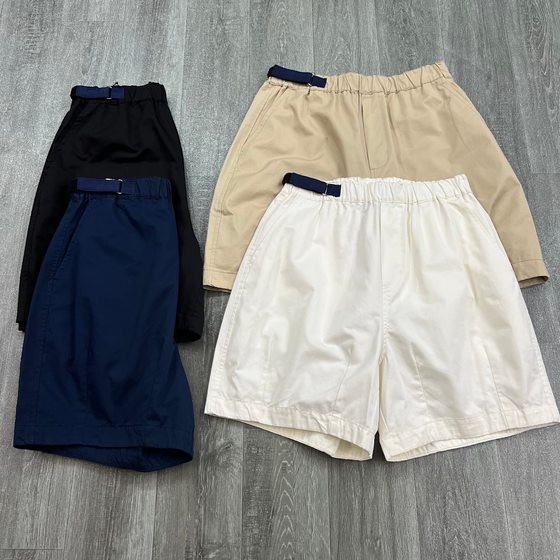 Foreign trade Japanese summer retro work clothes wash cotton shorts for men and women everyday versatile solid color loose three-quarter pants trendy
Foreign trade Japanese summer retro work clothes wash cotton shorts for men and women everyday versatile solid color loose three-quarter pants trendy