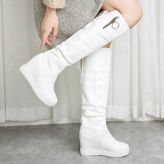 Autumn and winter women's shoes white boots sponge cake thick-soled heeled high heels boots back tied Martin boots small size women's boots
Autumn and winter women's shoes white boots sponge cake thick-soled heeled high heels boots back tied Martin boots small size women's boots