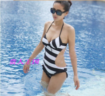 Fashion black and white one-piece swimsuit Korean version 2012 bikini steel support small chest cute swimwear limited special price spike