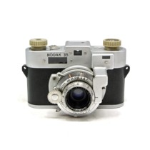 US Kodak Kodak 35 sideshaft camera with 50 3 5 lens using 135 rubber roll