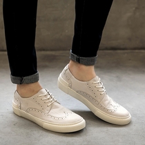 2021 autumn new leather small white shoes men Japanese Wild Men shoes original British carved Sports Leisure board shoes