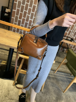 Lady Fashion Genuine Leather Large Capacity Handbag Oil Wax Single Shoulder Skew Satchel 100 Lap Joint Ladies Upscale Backpack