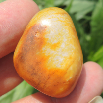 Dialect Hetian Jade special big leak only 128000 yuan exquisite rare and famous red gold skin good artistic conception seed