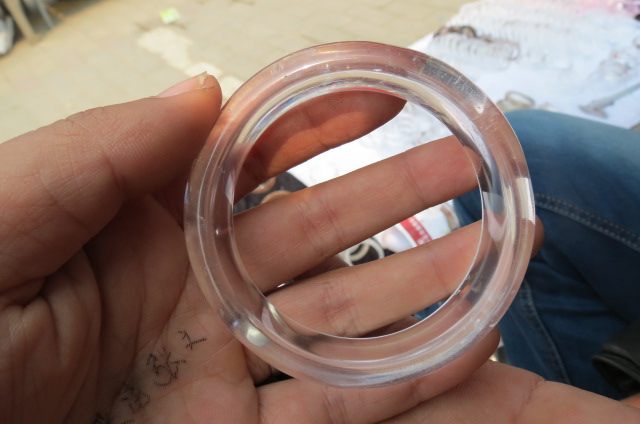 晶中寻金天然白水晶手镯天然棉絮水晶手镯尺寸全女款送爱人礼物