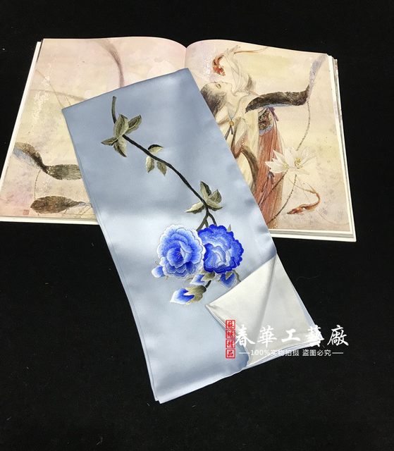 ລະດູໃບໄມ້ປົ່ງແລະລະດູໜາວ 2019 ໃໝ່ Suzhou Embroidery Scarf Hand-Embroidered ແບບຈີນຂອງຂວັນ Mulberry Silk Scarf ຜ້າພັນຄໍຜ້າພັນຄໍຂອງແມ່ຍິງ