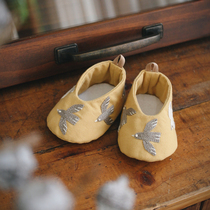 Handmade Diy Fly Bird Embroidered Baby Shoes Material Bag Homemade mouth Mouth Delight Beauty Baby Shoes Newborn Full Moon Gift