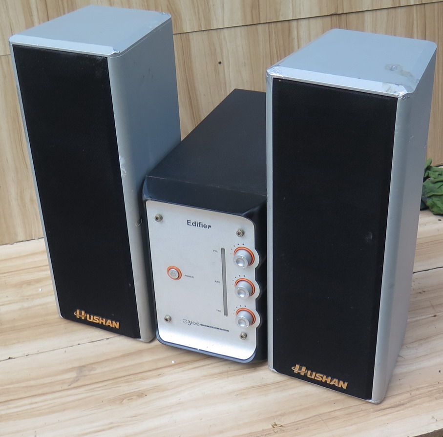 edifier漫步者e3100是21式桌面电脑音箱