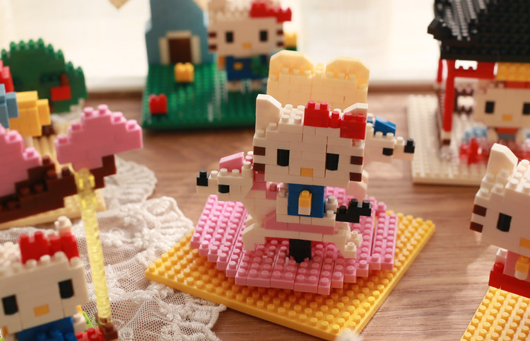 小鱼家 小颗粒迷你小猫拼插积木房屋diy玩具礼物