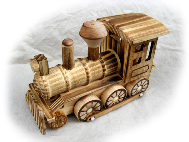 怀旧老物件木制火车头模型 木质老式蒸汽机车儿童科普玩具摆件