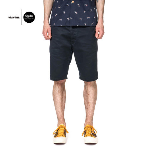 青岛现货 visvim chino shorts 休闲短裤 男款_7折现价2000元