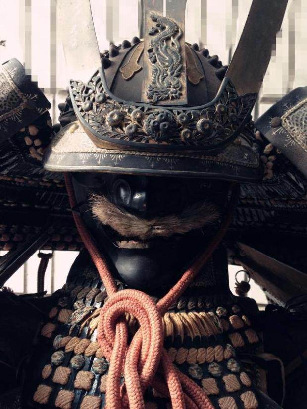 日本明治大正期复古调黑漆涂小札大袖胴丸武士甲胄盔甲