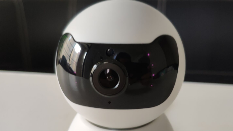 看家护院萌趣ai智能监控了解下