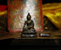 Tibets 18-century Sakyamuni Buddhas Snow Piles White Bronze Statue of Golden Buddha is a great success