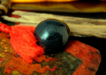 9-century Tibet goat eye plate beading the old sky pearl is extremely dazzling as the star moon weaves fine and thick heavy oil moisturizing