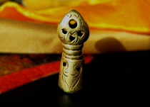 Tibet auspicious knot Old Tibetan gold Golden Limar Bronze Overdraft Engraving Pharaoh with a small seal of gold