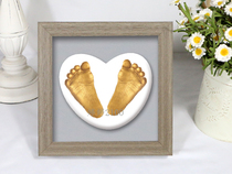 The childs newborn hand and foot printing muddy hand foot mold diy commemorative baby birth full moon hundred souvenirs