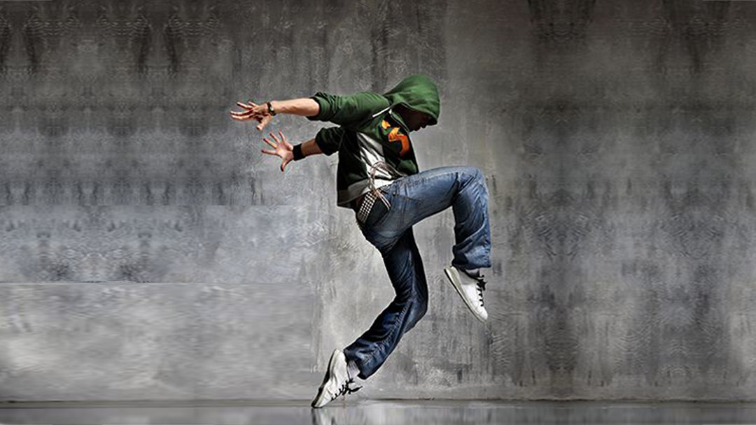 不落幕的经典,连帽开衫运动潮人的真爱