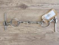 British cavalry horse chew mouth iron British guard cavalry equestrian equipment guard equestrian equipment Guard horse military version public hair