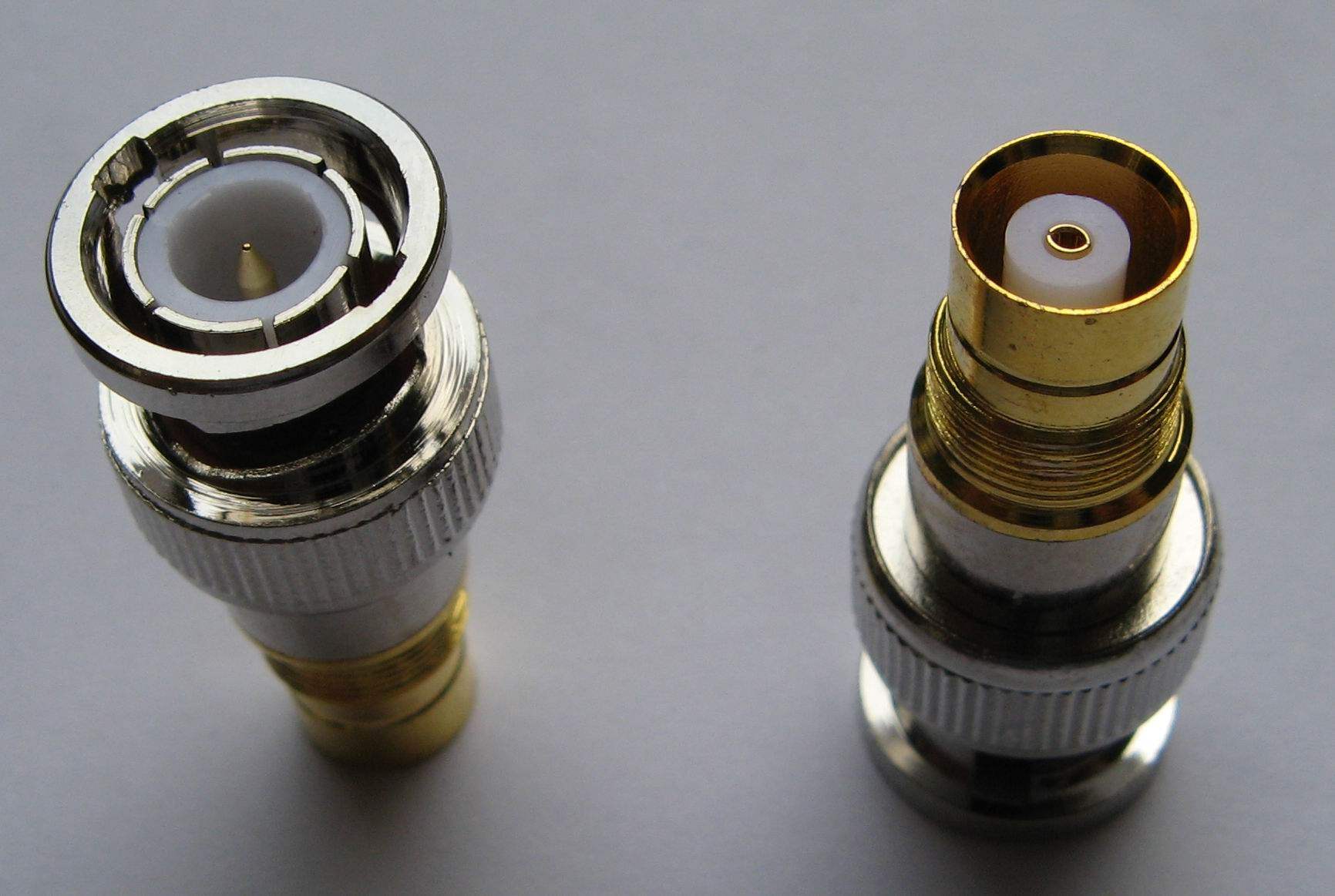 q9头转l9头,q9针转l9孔,q9公头转l9母头.射频转接头通信接头