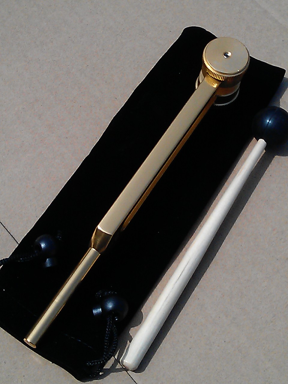 厂家直销包邮成都采耳音叉128hz 听力音叉 128 256 512 1024 等