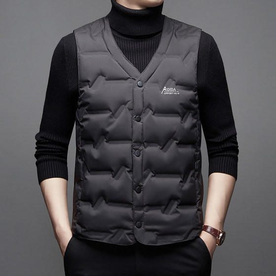 New winter down vest men's large size warming vests in the vest in the elderly wearing light horse clip down jackets in the elderly New winter down vest men's large size warming vests in the vest in the elderly wearing light horse clip down jackets in the elderly