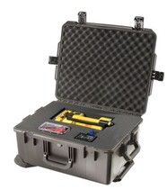 US Sends Liken Storm IM2950 Safety Box Photographic Equipment Box Pull Rod box Wanned with sponge