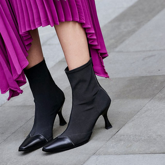 ເກີບສູບຢາ versatile ພາກຮຽນ spring ແລະດູໃບໄມ້ລົ່ນແບບໃຫມ່ socks boots square toe color matching elastic short boots women's stiletto heels high heels real leather internet celebrity thin