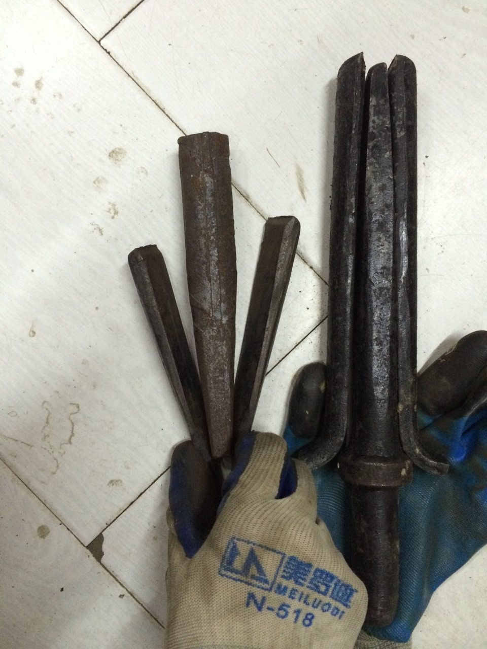 风镐噼石器手动噼石器g10风镐钎子风镐头风镐炮头